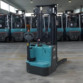 Apilador eléctrico 1.6 Toneladas - Baoli ES16-N02