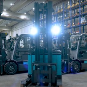 Apilador retractil eléctrico 2 Toneladas - Baoli KBR14-20