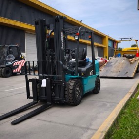 Venta de Montacargas Diesel 3 TN - Baoli KBD30 L3