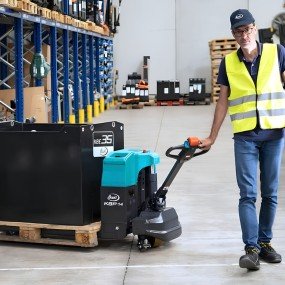 Transpaleta electrica de 2 tn Baoli KBP20 A LI